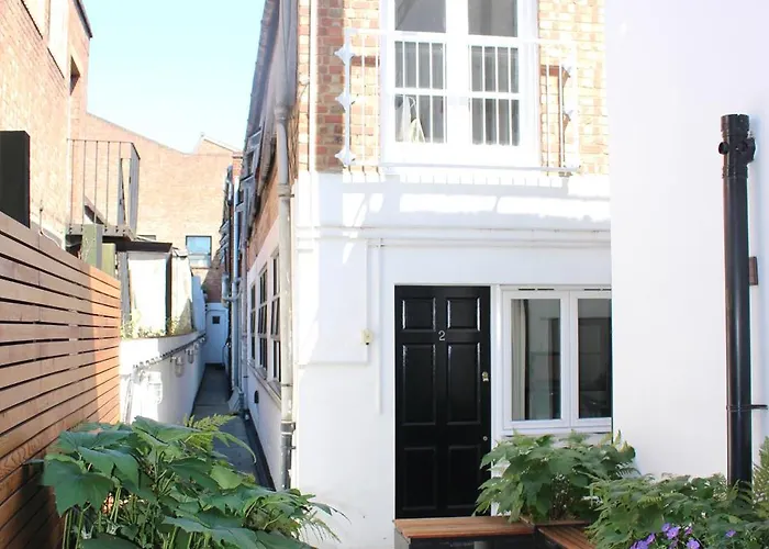 Warehouse Conversion Flat